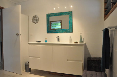 From Bush2Beach Holiday Home - Accommodation Burleigh 10