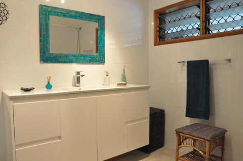 From Bush2Beach Holiday Home - Accommodation Burleigh 11