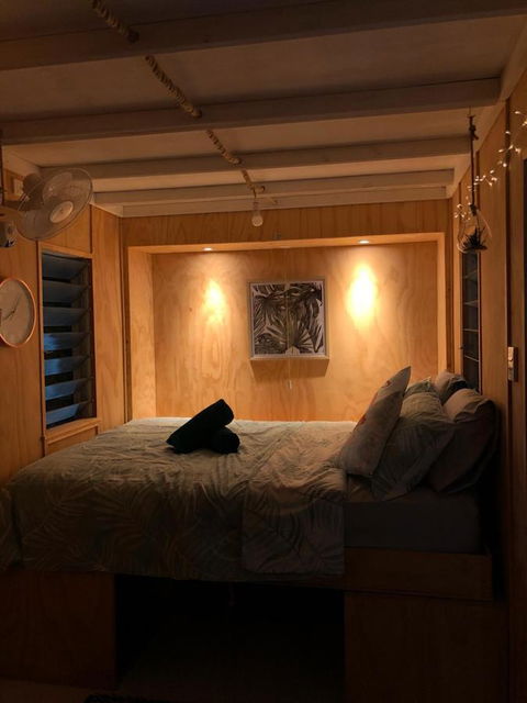 SEA-green - Accommodation Burleigh 5