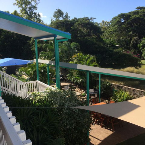Tropical Palms Resort & 4WD Hire - Accommodation Burleigh 15