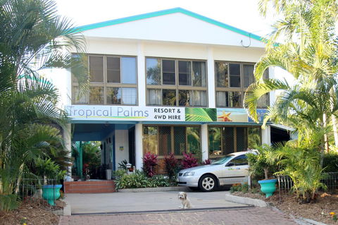 Tropical Palms Resort & 4WD Hire - Accommodation Burleigh 37