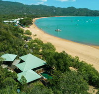 Absolute Beachfront - Accommodation Burleigh