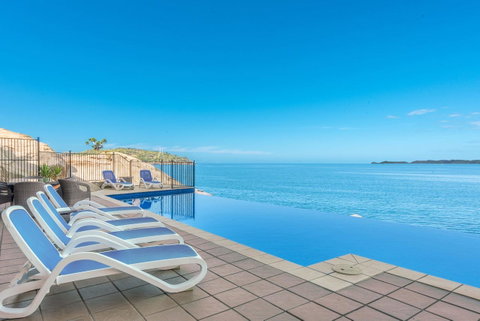 1 Bright Point Apartment 5101 - Accommodation Burleigh 0