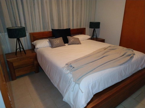 Best At Bright Point Absolute Waterfront Apartment - Accommodation Burleigh 6