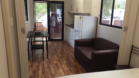 The Mini Manor On Mandalay - Accommodation Burleigh 14