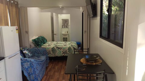 The Mini Manor On Mandalay - Accommodation Burleigh 12