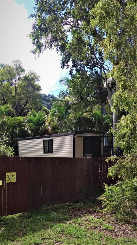 The Mini Manor On Mandalay - Accommodation Burleigh 4