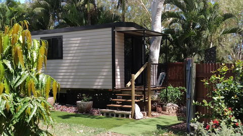 The Mini Manor On Mandalay - Accommodation Burleigh 0