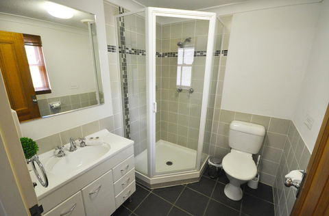 Island Adventure Holiday House - Accommodation Burleigh 6