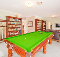 Waterfront at White Patch - Accommodation Burleigh