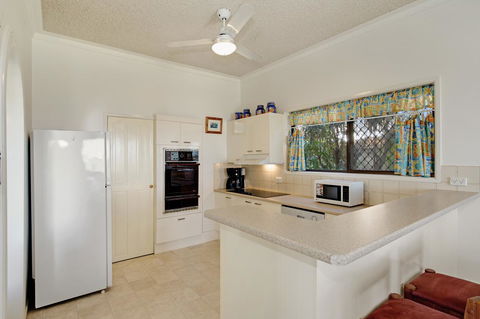 Keith\'s Place, 1 Of The 3 Most Popular Units On Bribie - Accommodation Burleigh 15