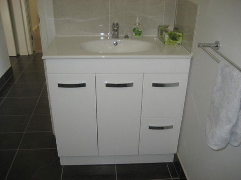 Sue's Place - Accommodation Burleigh 8