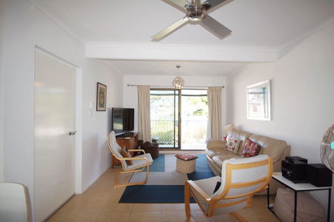 Bird Song - Accommodation Burleigh 5
