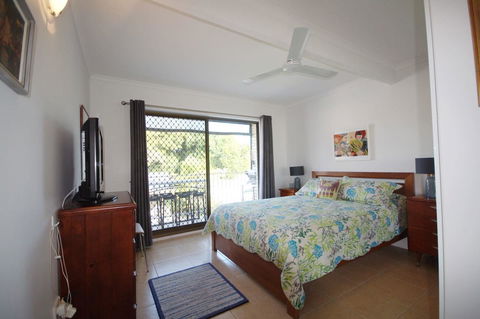 Bird Song - Accommodation Burleigh 14