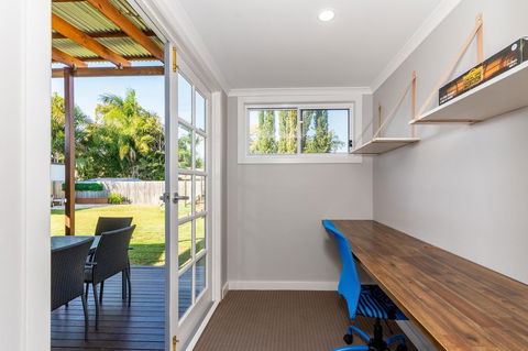 Fabulous Family Destination In Paradise Parade, Bongaree - Accommodation Burleigh 9
