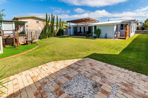Fabulous Family Destination In Paradise Parade, Bongaree - Accommodation Burleigh 18