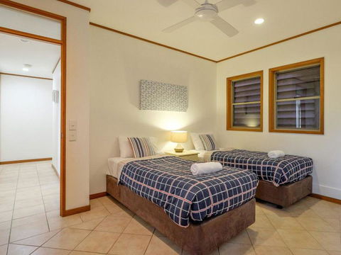 Claytons 1 By Discover Stradbroke - Accommodation Burleigh 8
