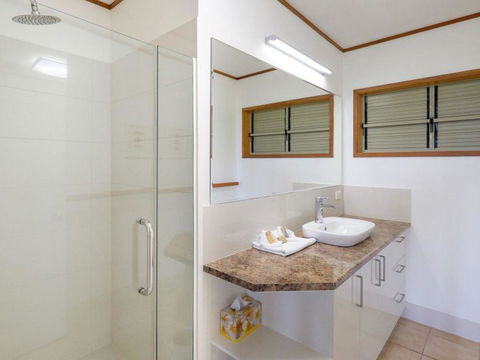 Claytons 1 By Discover Stradbroke - Accommodation Burleigh 19
