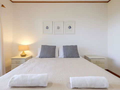 Claytons 1 By Discover Stradbroke - Accommodation Burleigh 25