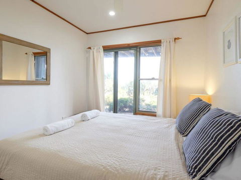 Claytons 1 By Discover Stradbroke - Accommodation Burleigh 6