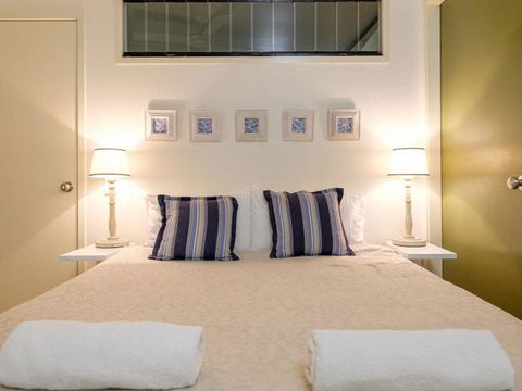 Claytons 1 By Discover Stradbroke - Accommodation Burleigh 23