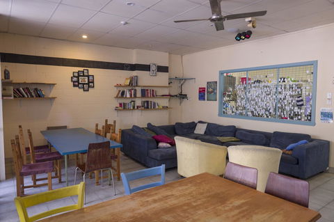 Manta Lodge YHA & Scuba Centre - Accommodation Burleigh 5