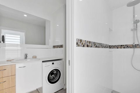 Day Dreaming - Accommodation Burleigh 6