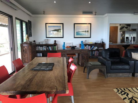 Tugtullum - Accommodation Burleigh 1