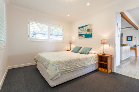 Seychelles Up - Accommodation Burleigh 20
