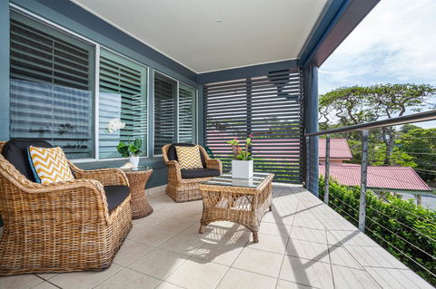 Seychelles Up - Accommodation Burleigh 7