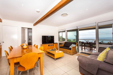 Seychelles Up - Accommodation Burleigh 10