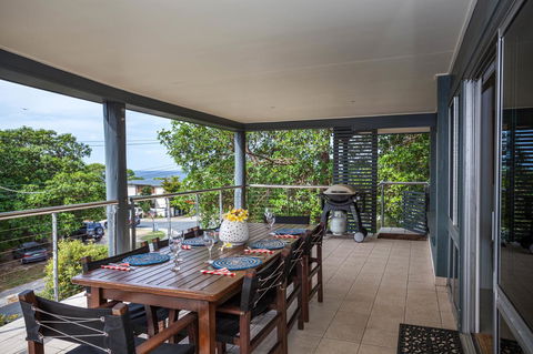 Seychelles Up - Accommodation Burleigh 8