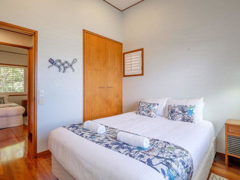 Claytons 9 - Accommodation Burleigh 10
