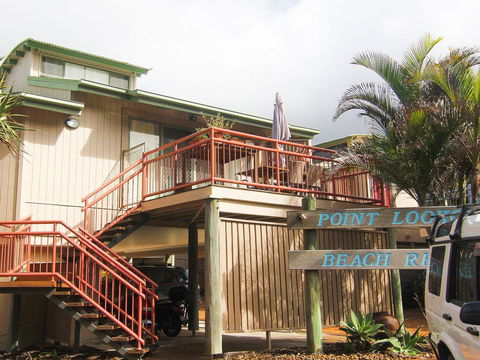 17 Pt Lookout Beach Resort - Accommodation Burleigh 0