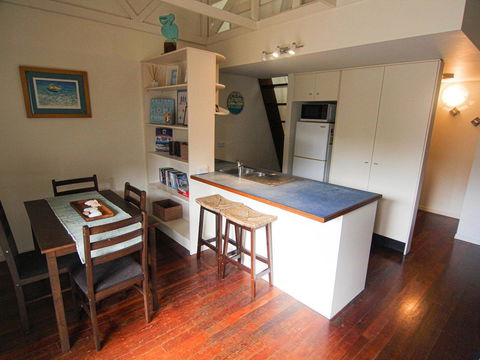 17 Pt Lookout Beach Resort - Accommodation Burleigh 8