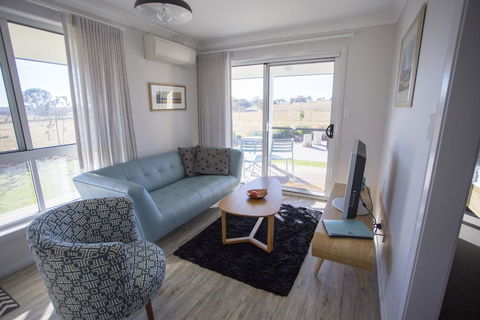Gindanha - Accommodation Burleigh 4