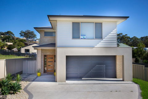 'Banksia Atura' At Tura Beach - Accommodation Burleigh 0