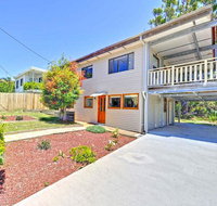 'Beach Break 2' 2/10 Lionel St - downstairs unit with Aircon - Accommodation Burleigh