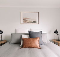 'Comfy  Cosy' - Close to Hospital Cadia and Early Riser Caf - Accommodation Burleigh