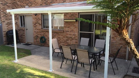 'Lighthouse Palms' - Accommodation Burleigh 0