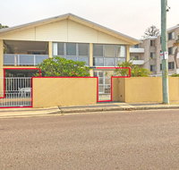 'Mooring One Downstairs' 23 Shoal Bay Rd - Fantastic ground floor duplex with views WIFI and Air Conditioning - Accommodation Burleigh