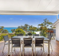 'Nunkeri' 5 Kerrie Close - Stunning House with Fabulous Views Linen WIFI  Air Conditioning - Accommodation Burleigh