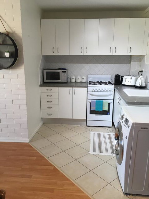 'The Mount' Trendy With City Views - Accommodation Burleigh 0