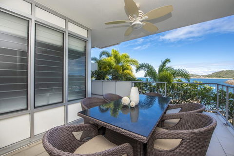 1 Bright Point Apartment 2204 - Accommodation Burleigh 0