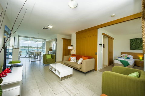 1 Bright Point Apartment 2305 - Accommodation Burleigh 0