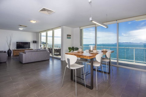 1 Bright Point Apartment 5103 - Accommodation Burleigh 0