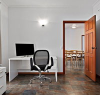 1 Gordon St Cowes - Kenros Beach House - Accommodation Burleigh