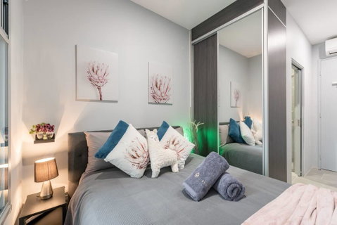 1 Private Double Bed With En-Suite Bathroom In Sydney CBD Near Train UTS DarlingHar&ICC&C Hinatown - SHAREHOUSE - Accommodation Burleigh 1