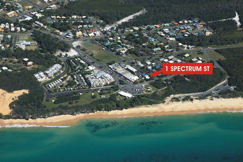 1 Spectrum Street, Rainbow Beach- Close To Shops And Main Beach - Accommodation Burleigh 2