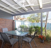 1/10 Catalina Close - so close to the water - Accommodation Burleigh